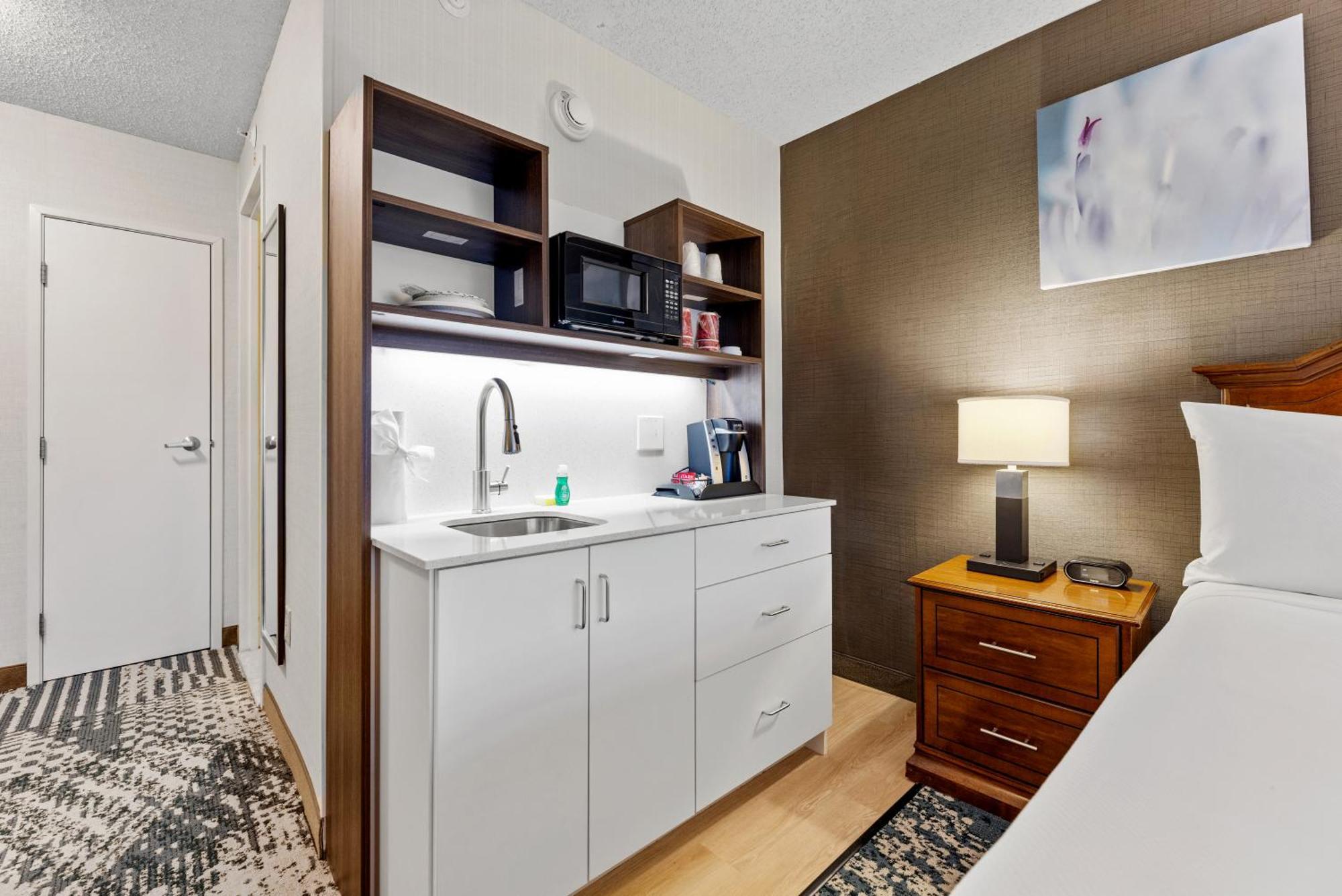 Delta Hotels By Marriott Mount Pleasant Racine Exterior foto
