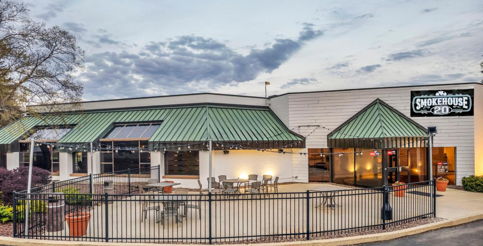 Delta Hotels By Marriott Mount Pleasant Racine Exterior foto