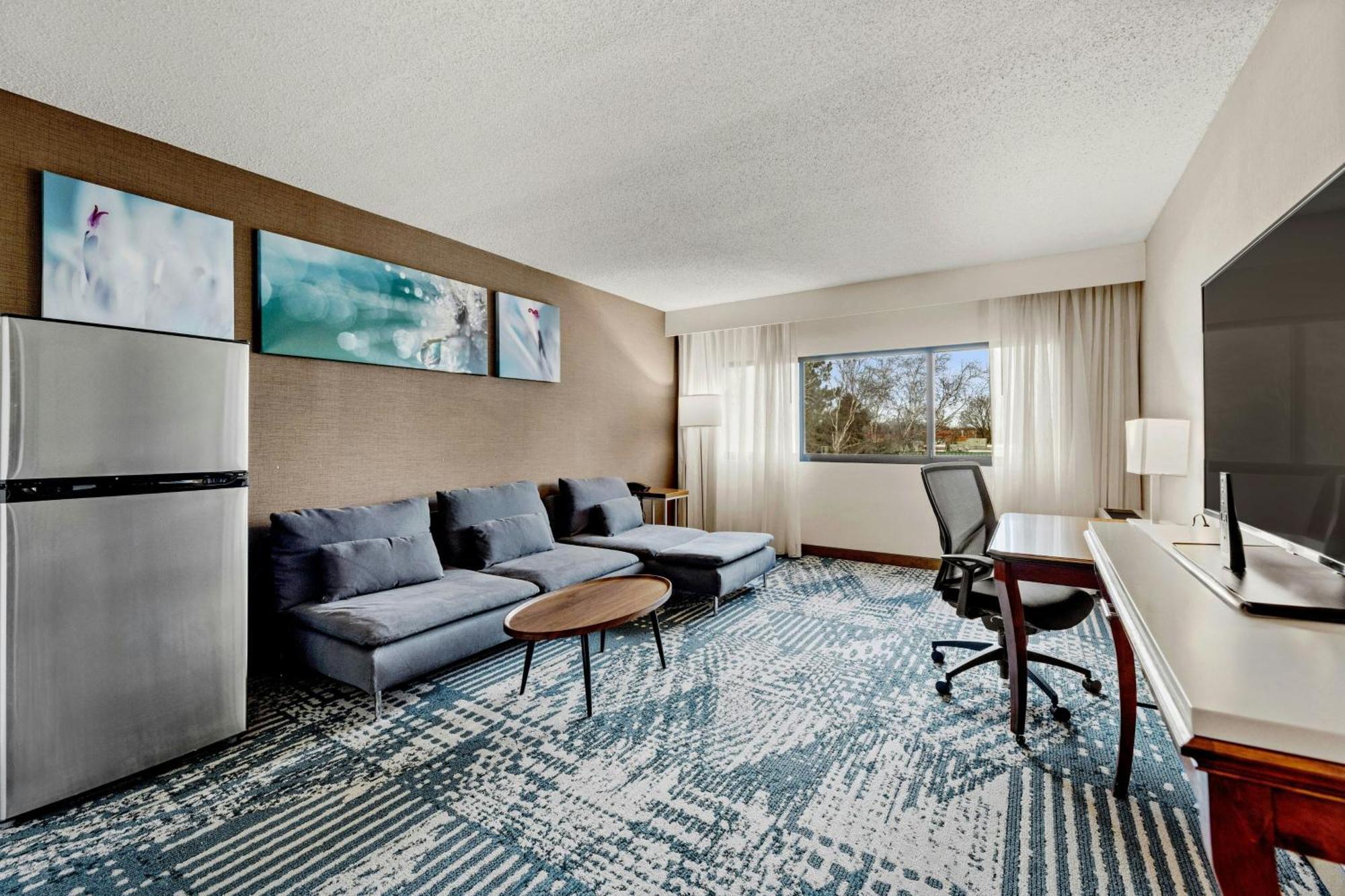 Delta Hotels By Marriott Mount Pleasant Racine Exterior foto